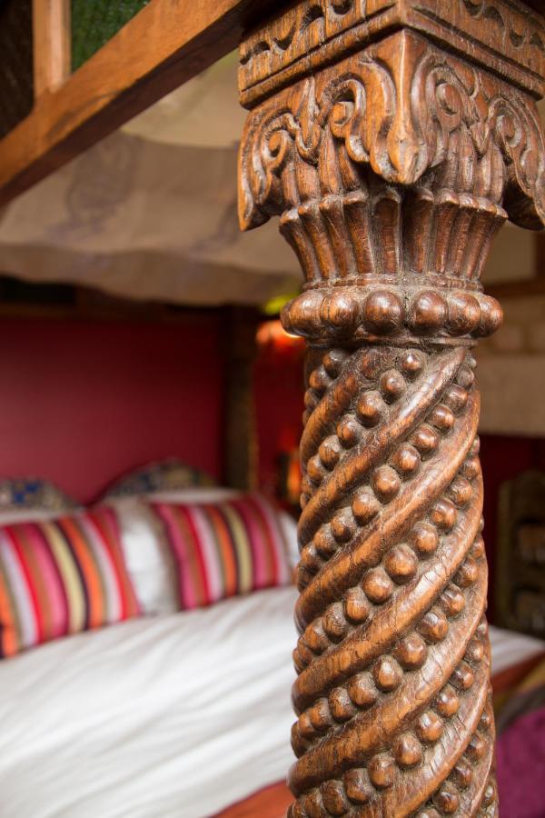 St.Michaels Bistro Bed & Breakfast Painswick Exterior photo